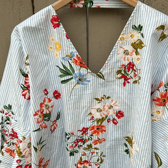 St. Tropez Floral Striped Blouse - Multicolor - Picture 2 of 5